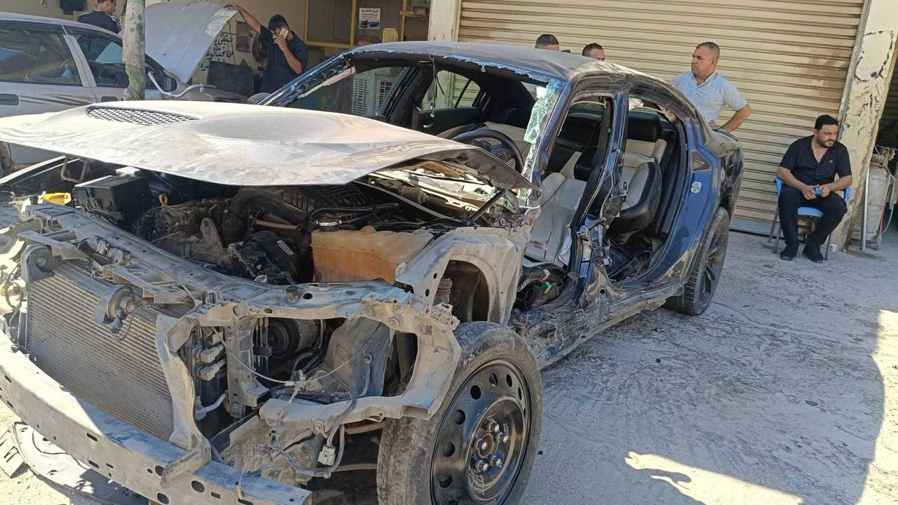 السلام عليكم من رخصة الادمن جارجر للبيع ع ضررها موديل 17 رقم بغداد تحويل مباشر المواصفات كشن جلد حضن مري قلاب شاشه محرك 3600 مكفول الضرر القديم جامرلخ ايمن امامي فقط اني مكلف بلنشر السعر 80 وبيها مجال مكان السياره ديالى بعقوبة الاتصال ع الرقم اي استفسار ***********
