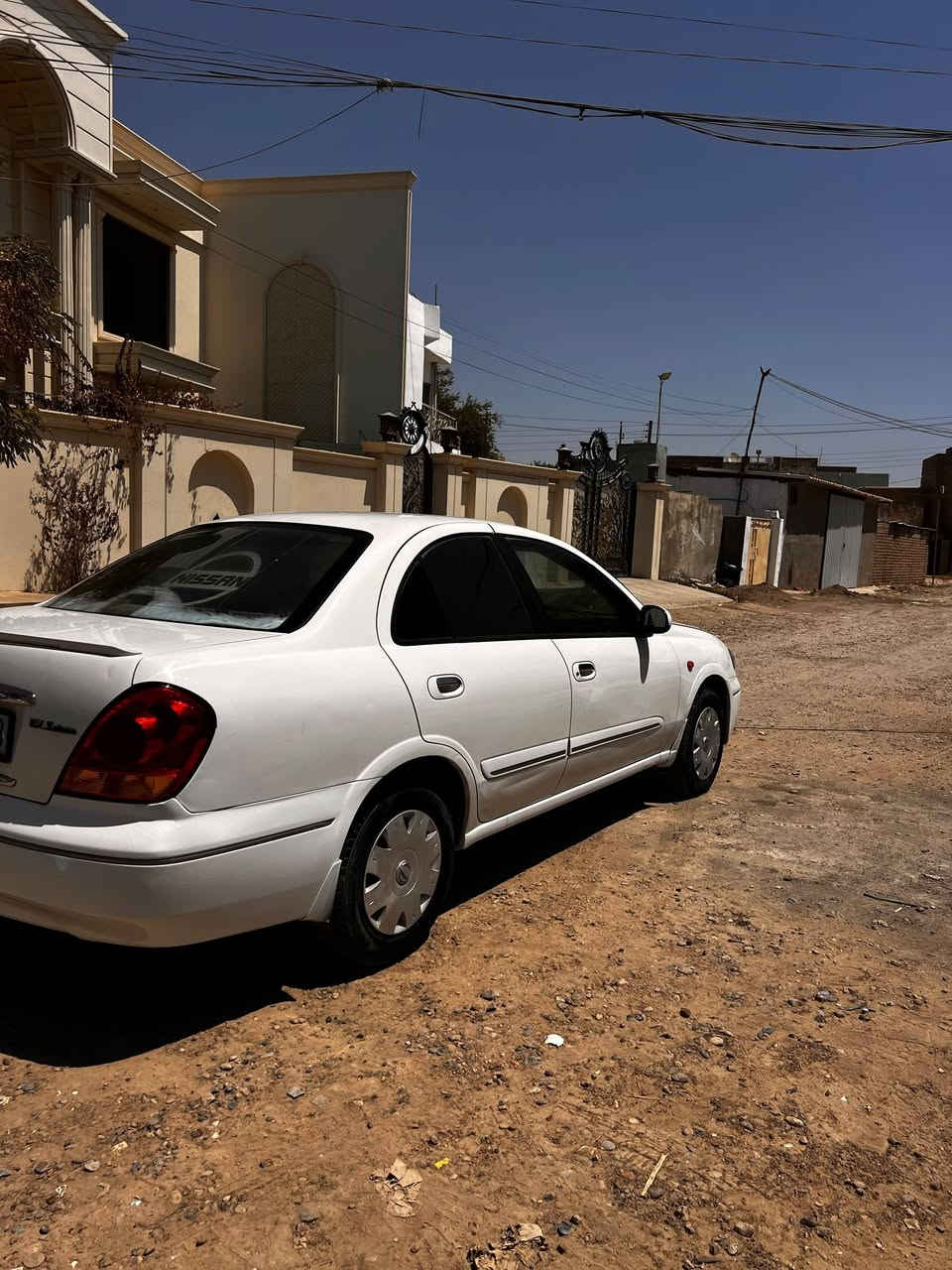 السلام عليكم
نيسان سني 2006 رقم بغداد انگليزي گير ومحرك وصدر وتبريد ثلج ماتصرف عليها ولا دينار بأسمي السياره مبدل بيها بنيد فقط وبيها صبغ الدوسات وشبر بالجنطه وربع الچاملغ امام السائق مابيها اي دواخل ولاضربه قويه السعر 78 وبيها مجال العنوان صلاح الدين سامراء وهذا رقمي 👈***********
