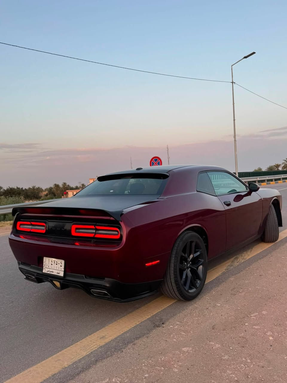 السلام عليكم اخوان 
جالنجر موديل  Sxt. 2020

V6. 3.6
بصمە
تشغيل عن بعد 
حساس
شاشة وسط
تبريد قطعتين 
تحكمات ستيرن
تحديد سرعة
لايتات ليد زينون
 ماشية 65 
تخم تاير جديد
كزوز ريمنوت صوت كلش حلو 
تبريد ثلج 
سيارة جاهزة
حافه اللغد الايمن ضرر بسيط جدا 
شاصي مكفول 
كير محرك مكفول 
الحادث مرفق بالمنشور 
بسمي رقمها  نجف تحويل  نفس يوم
عنوان النجف الاشرف 
***********
‏ مراسله واتساب وماسنجر 
سعر ع خاص
