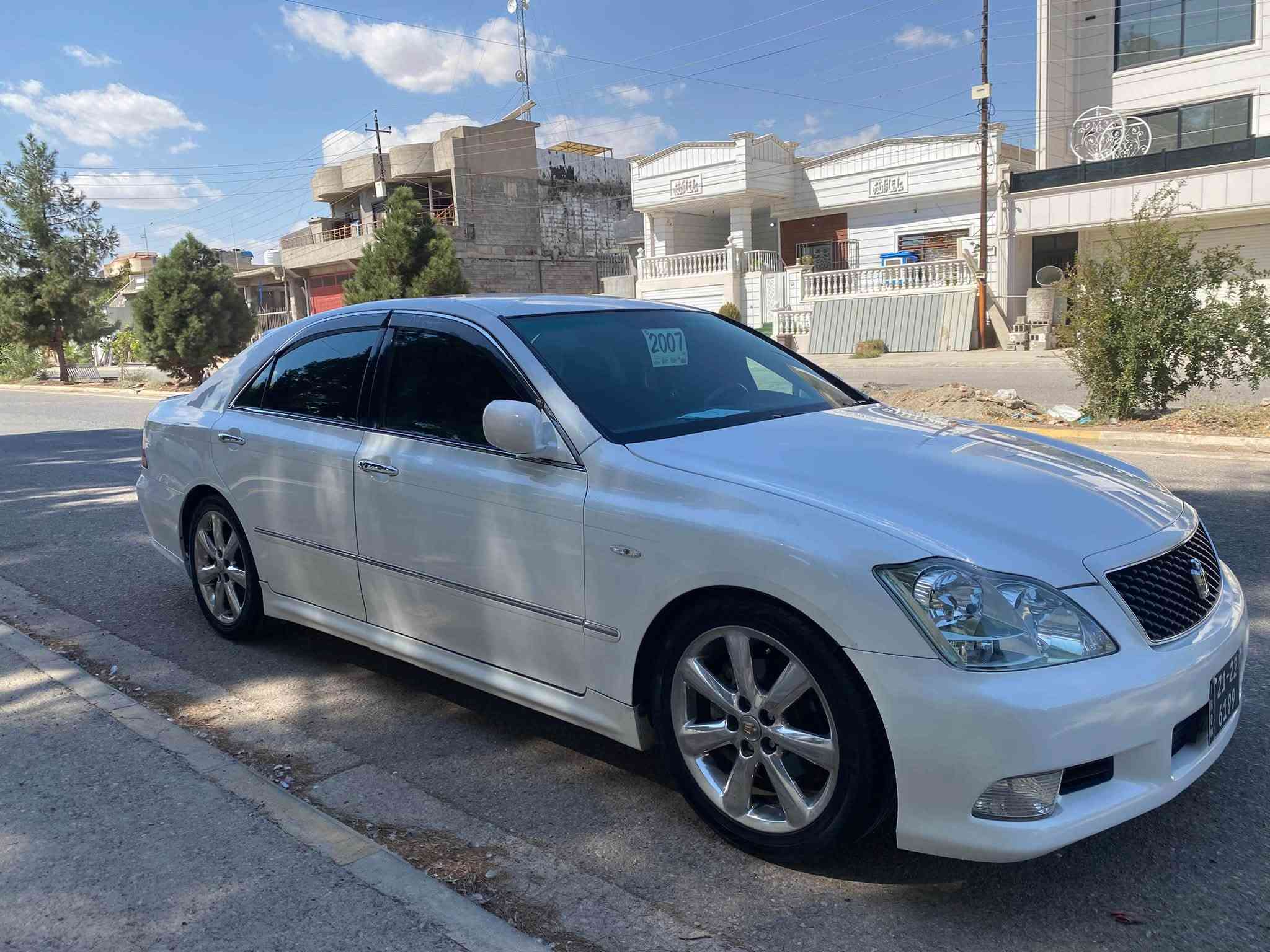 ماشەللە لە مالی هەموو لایەک❤️📦
 
Toyota crown shahina 180
 بەسمە ڕەساسی  . سپۆرت 🚀2007 🤍
کۆدی بۆ کراوە   ☑️خاوەن کۆد مەوجودە✔️

گێر گەورەی مەکینە بچووک ئالتونی بازار    ☑️

سەیارەکە بێ بۆیاخە 📦 بێ چاڵ بێ شوخت ڕەقەم یەک بێ ساردو قوپای و  تەنها یەک پەلەی بجوک بۆیاخ ئەوروپای هەیە  سۆنەرەکەیم داناوە . 
 بێ مەسروف بۆ مەسروف مەگەڕێ سەیارەی ماڵانە .
کەڤەر شەنسی کۆسەرە بەشەرت . گێرو مەکینە بەشەرت. کۆد بەشەرت.

  ( سەیارەکە بڕاوەیە بەتامی ساخ  .   شوێن بڕاوەکانی دووراوەتۆ)
 
١٣٦هەزار ڕۆشتووە سەیارەکە.
٣دووگمە 
ناو ڕەشی جلد  ساج سوور ❤️📦ساجەکانی زۆر جوانە ❤️👑

سوکان حەیزەران
شاشەو کامێرە
 لایت ناوچەی کوێر
مجمووعە لێکزز
کوشن کارەبا  
ئاوێنە شەفت
چوارتایەو ویلی لۆکی دینگەی ئستیلی تاقمی لەژێرە 📦      
پاتری لۆک 
کامل سێرڤزز کراوە
برێک بەسراوە
کامل پۆلیش و سماتە کراوە 
جامی دواو پێش هەلگیراوە 
تەبرید ساردو گەرمی مەزبووت

 ڕۆنی گێر و مەکینە گۆڕاوە . 
 
  سەیارەکەمالی مالی دۆستە 🌷 

شوێن (شارەزوور .هەلبجەی تازە)
 
***********
ڤایبەرو وەتسئاپ لەسەرە .
