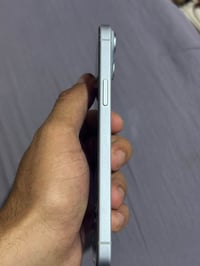 آيفون ١٥ بلس • ٢٥٦ • كسر بسيط