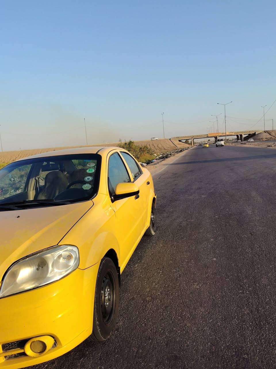 أفيو اوتماتيك مفتوح موديل ١١ رقم انگليزي بأسمي جاهزه من كلشي مكفوله كفاله عامه ماعدا طخات بسيطه 
مكينه گير حداديه شرط مشط جديد باتري جديد تبريد وي السويج شرط مصفره هيئة وغرامات 
السعر ٥٥ وبيها مجال مكان الديوانيه للاستفسار أكثر 
***********
