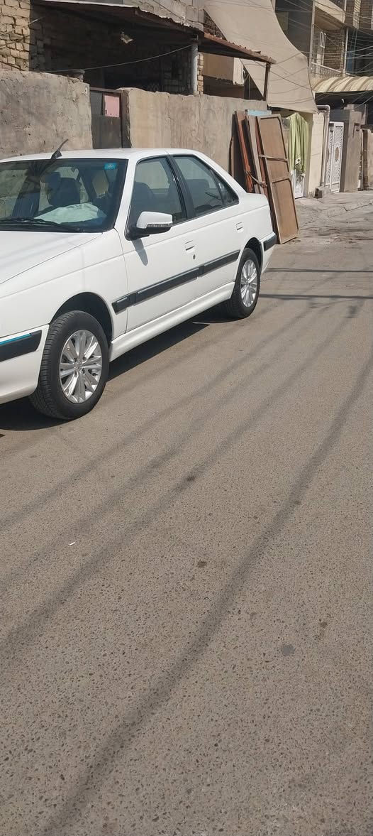 سلام عليكم بيجو بارص ٢٠٢٥ بعده بضمان شركه ماشيه ٢٢ لا غرامه ولا هيه عليه طابكه بلباب سعر ٩٢ وبيه مجال تواصل عله رقم او واتساب ***********

