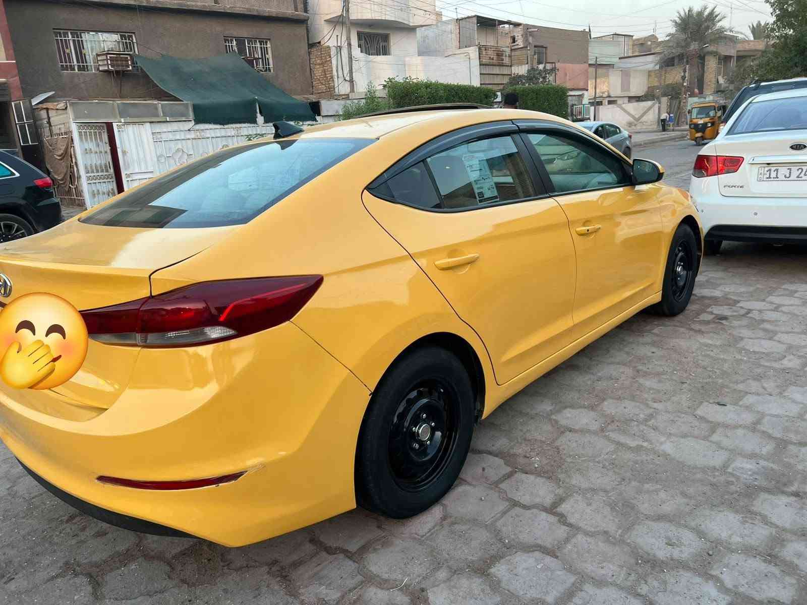 هيونداي النترا موديل 2017 فول مواصفات لمتدد للخير وارد امريكي صور الحادث بالمنشور مرفقه ليبل واحد وصور السونار بالمنشور  ماشيه 95 ميل حقيقي 
مكينة گير حدادية تبريد على الفحص
حجم المحرك 2000 دوش المرغوب لا تبخير ولا تنقيص 
بصمة صندوق بصمة تشغيل وابواب
فتحة سقف سلايت رووف طكتين 
تحكم ستيرن
شاشة 
كامره دواره 
داخل لونين بيجي
تدفئه تبريد 
لايتات زنون 
مكان السيارة بغداد
رقم بغداد  انكليزي بسمي تحويل ثاني يوم  مصفره هيئه وغرامات 
سعرها 117 ورقة بيها مجال بسيط
أي استفسار  ***********
