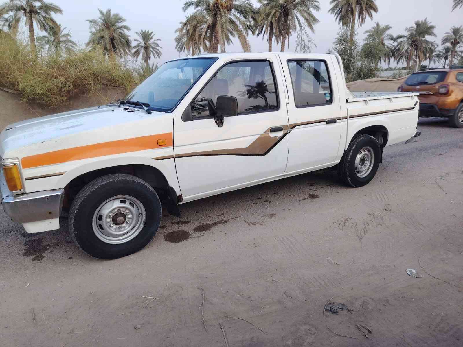 سلام عليكم بيكم نيسان مديل 92 مكفول كفاله عامه مكان نجف الستفسار  ***********
