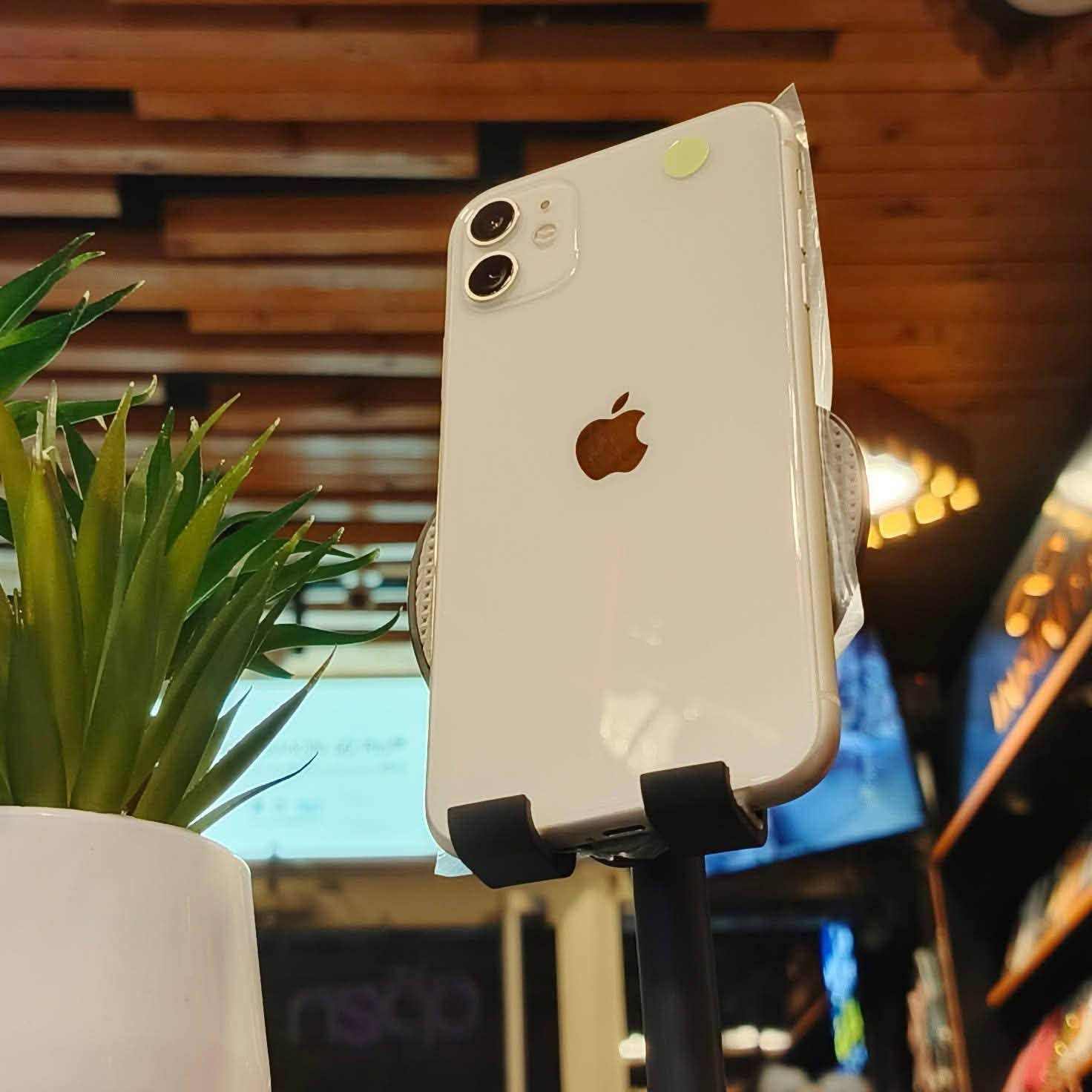 #متاح هاتف مستخدم
# iphone 11

الذاكرة  128 GB
البطارية 73 % 
الهاتف جداا نضيفف. 🤍
لونه الابيض المميزز. 🤍
جهاز كلشي ممبدل بيي. 
يرهم بيع و يرهم مراوس اب اي جهاز عندك
الاستفسار خاص او علا الرقم يتوفر فقط وتساب بي خط مقفول ***********
