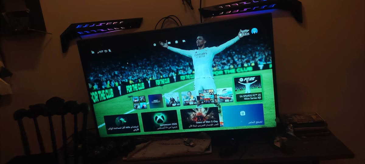نإكس بوكس سيريس اكس مكاني الحله اكو توصيل سعر650وبي مجال كل ملحقات موجوده (جهاز مفتوح تضيف)

واتساب ***********

