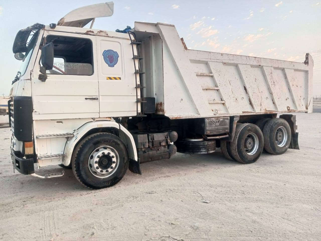 سلام عليكم سيارة للبيع مكينة 6 جاهزة لشغل راعيه متوفي كفالةعامة مكللف بنشر هذه رقم راعيه سعر 115بيها مجال ***********
