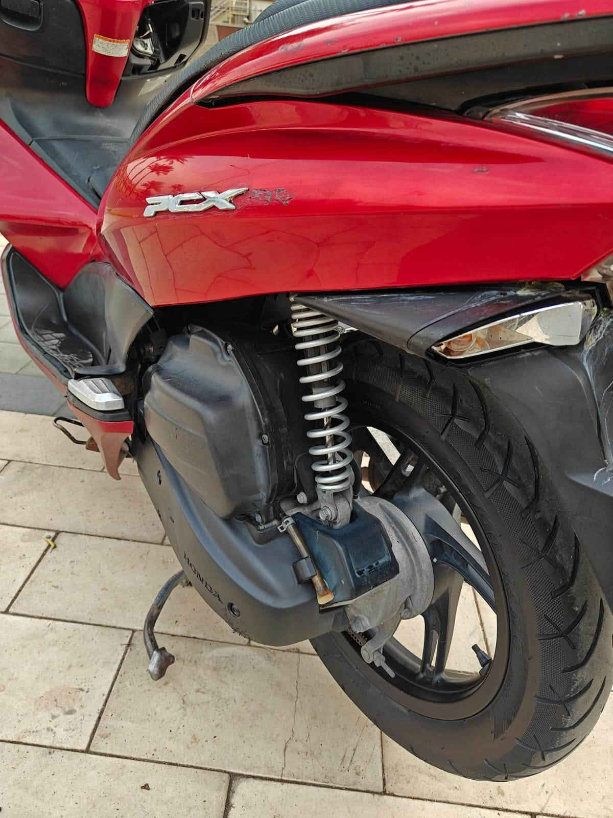 سلام عليكم....
دراجة (PSX)...(جيل الاول)  
🛵للبيع   مامتعوبه
دراجة شلعه معدل كهربائيات كلهه شغاله 
دراجة جديده  بلادية
أي نقص مابيهة دراجه مكفوله كفاله عامه بشرط علفحص اذا برغي مفتوح ترجع دراجة مال جناي 
جيب فيتر وتعال افحص مستعجل على بيعتهه السعر مليون و250
العنوان بغداد  الكرخ  الاستفسار الاتصال على الرقم 📞***********
