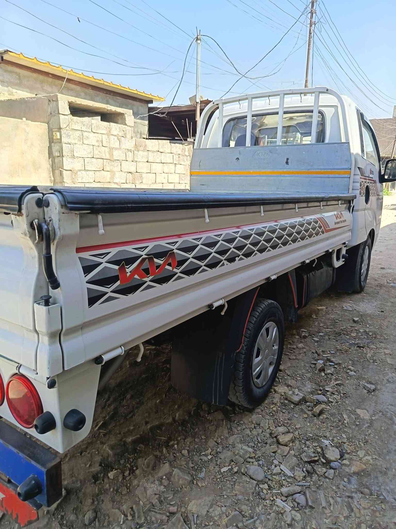 سلام عليكم كيا للبيع موديل 22 بيهه بس بنيد ماشيه 133ك رقم بغداد  العنوان الدوره السعر 137 وبيهه مجال الا ستفسار  ***********

نص مكتوب في الصور:
- الجانب الايمن right side/ رصعات وخدوش
- الجانب الايسر left sid/ رصعات وخدوش
- بغداد / اليوسفية / الشارع العام / مجاور الحديقه العامه