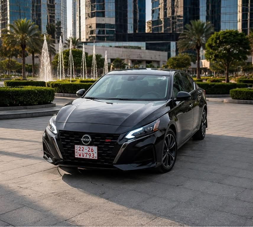 🚗 للبيع | نيسان التيما SR موديل 2025 🚗
سيارة شبه الوكالة شكل جديد، ترقيم جديد واستخدام قليل. 
📌 المواصفات:
* الموديل: 2025
* الفئة: SR
* المحرك: 2500 cc (2.5L
* العداد: 8300 
* دفع أمامي (FWD). 
* مصابيح LED وزنون أمامية وخلفية.
* ابواب بصمة. 
* شاشة لمس مع دعم Apple CarPlay وAndroid Auto.
* كرسي سايق تحكم كهرباء
* كراسي جلد اسود فخامة. 
* كاميرا خلفية وحساسات .
* رادار 360 درجة. 
* اوتو stop مانع اصطدام. 
* تحديد مسار وتوقف مفاجي. 
* الابواب وتشغيل بصمة مع تشغيل عن بُعد.
* مقود رياضي متعدد الوظائف مع شفتات Paddle Shifters لتبديل السرعات.
* مثبت سرعة، 
* نظام تكييف ذاكرة
*  مانع انزلاق. نظام الثبات الإلكتروني ABS، 
* وسائد الهوائية ارباك كلها سليمة. 
* مسجل شاشة كبيرة كاربلاي
* تعتمد فئة SR بمحرك 2.5 لتر بقوة تقارب 190 حصان محرك ادير عادي لا دوانز ولا يختلف العزم .
* السيارة استيرادها وترقيمها على ايدينا رقم اربيل باسمي هزة وسنوية جديدة لغاية 2031.مال جني احتاجينه نريد نبيع. 
✅ السيارة شبه زيرو، استخدام قليل، جاهزة بس دير بنزين وبدل دهن.الحادث موضح بالصور مع رقم الشاصي فقط باب خلف السايق صبغ والباقي كلين بجم  وخلفية كبس شركة. 
💰 السعر المطلوب: 189 ورقة مجال قليل
✅ سيارة باسمي بيع شرط التحويل مكانها بعقوبة
للاستفسار والتواصل، يرجى مراسلتي على الخاص  واتس اب ***********
كل التفاصيل مذكورة ورجاء المو شراي لا يعلق ولا يتصل والله يسهل للجميع
🌹🌹🌹🌹🌹🌹🌹🌹
