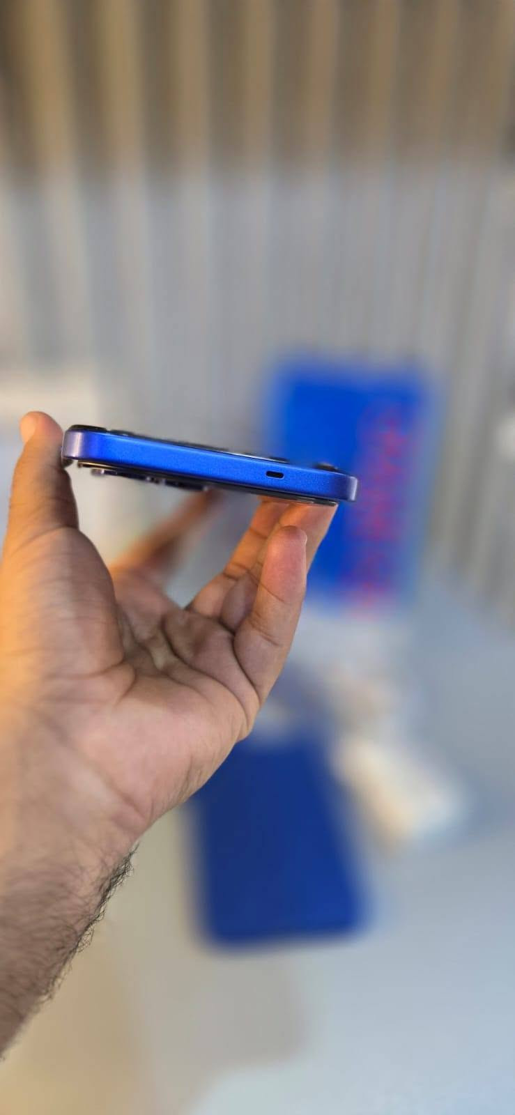 سبارك 50
SPARK 50 
     بسعر 285 الف

🔹 الذاكرة الاساسية 256GB 
🔷️ الذاكرة العشوائية 12GB 
🔷️ المعالج MediaTek Helio G81
🔷️ البطارية 7000mAh 
🔷️ كاميرا 50MP 
🔷 ️مقاومة ماء وغبار IP68/IP69

لمشاهدة جميع الموبايلات والإكسسوارات المتوفرة
ادخل على الهاشتاك👇🏼
#مركز_احمد_الخفاجي
للطلب والحجز مراسلتنا واتس اب 
***********
او التوصل دايركت 

#موبايلات_العراق #موبايلات_الحلة #موبايلات_بغداد  #احمد_للموبايلات #عروض_العراق #تكنولوجيا_العراق
#خط_كفو #زين_العراق
—————————————

 مركز أحمد الخفاجي للموبايلات

بابل – ناحية أبي غرق – شارع المركز
