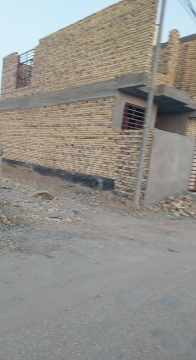 قطعة أرض للبيع مساحه 600متر
طابو زراعي سند٢٥داخل حي سكني خدمات كامله ثاني قطعة عن تبليط العنوان الحله ورديه سيف سعد شارع المشجر مقابل حي ابو طالب ثاني قطعه عن شارع التبليط مال شارع المشجر 

***********
