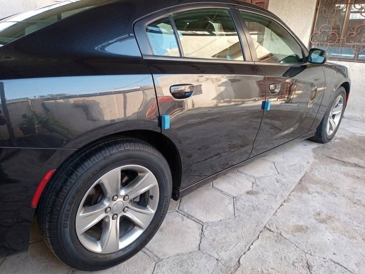 جارجر SXT • ٢٠١٧ • رقم بصرة