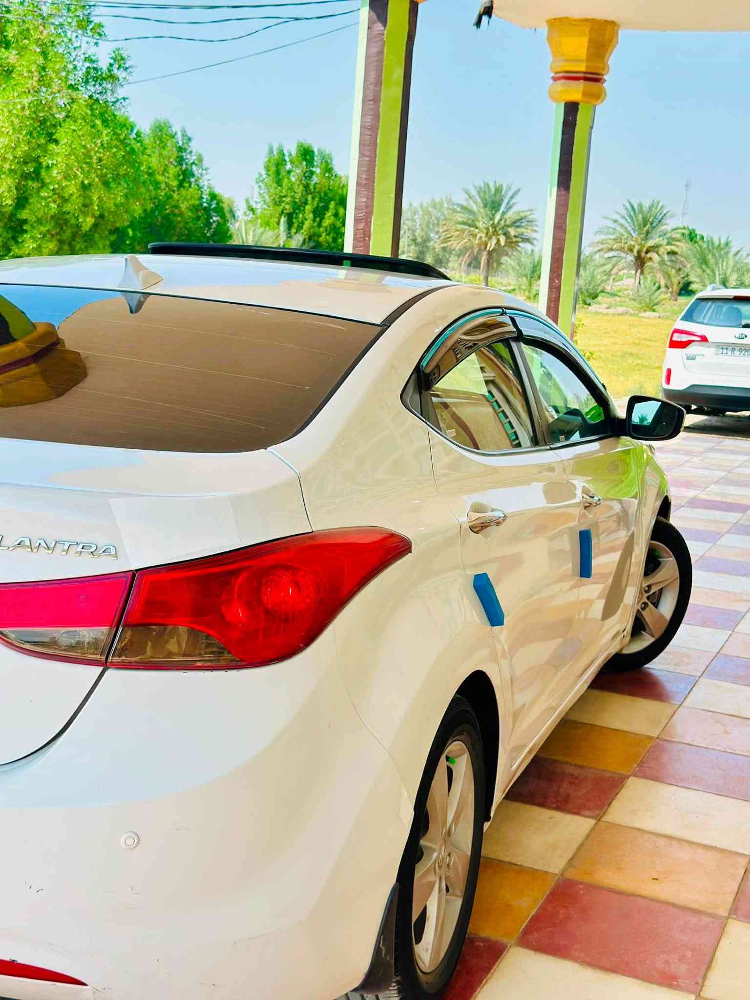 السلام عليكم
هونداي النترا ELANTRA موديل 2014خليجي رقم بابل بيه صبغ الجاملغ الخلفي والباب الخلفي اثر شخط بدون دواخل  ولاحادث …والباقي مكفوله شرط على السونار  
سلايد - فتحة سقف       
محرك 1800 بلادي  
داخل صاج فول.    
شاشةكبيره   فوول
     حساسات امامي خلفي
تحكم أستيرن + نضام ايكو
   كشنات جلد ملكي 
كاميرا  خلفي HD دواره
مري شفط  
ويل كب كروم 5 
يدات نيكل شباك دوسه  
لد امامي
تبريد قطعتين
 العنوان بابل منطقه الخميسيه
بيع او مرواس حسب القناعه 
للاستفسار ***********/***********
