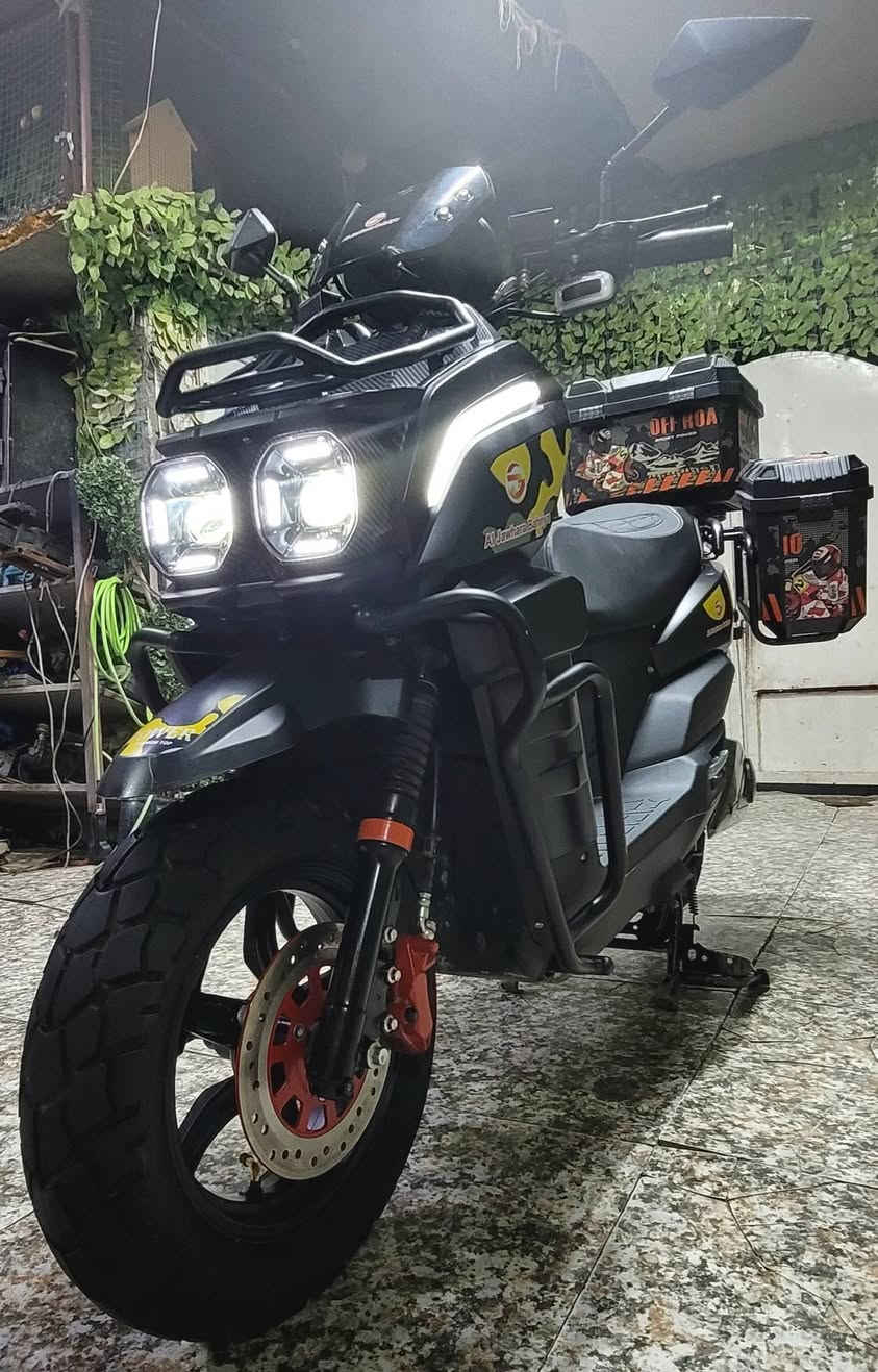 السلام عليكم .
.دراجه اباتشي الجوهره البحريه .
بطاريه ليثيوم..40..امبير ..
الملف 3000w.
.السرعه 135k. فعلي .بلوتوث..مخرج usp...بصمتين سويجين..اناره نظام اوربي ..اطفاء ذاتي ..اطارات جبلي ..عدد التحويلات ..1..2..3..R...كوالتي عالي من ناحية الكفرات .والتوصيلات..تمشيك اكثر من 70 كيلو الشحنه الوحده..الجنط الجانبيه والخلفية مال وكاله بلاديه ..الكشن جيلاتين...دراجه سستم عالي بل عافيه على الي تصير من نصيبه..السعر ( مليون و500) قفل ..مكاني بغداد الشعب قرب محكمة الشعب الجديده على الشارع العام الشراي يتصل..***********..واتساب موجود...
