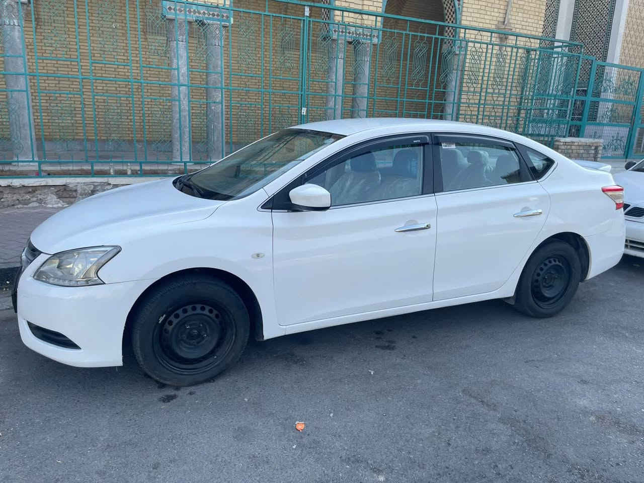 نيسان سنترا • ٢٠٢٠ • رقم اربيل