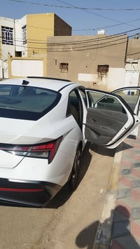 النترا ٢٠٢٤ • ماشيه ٤١ الف • رقم بغداد