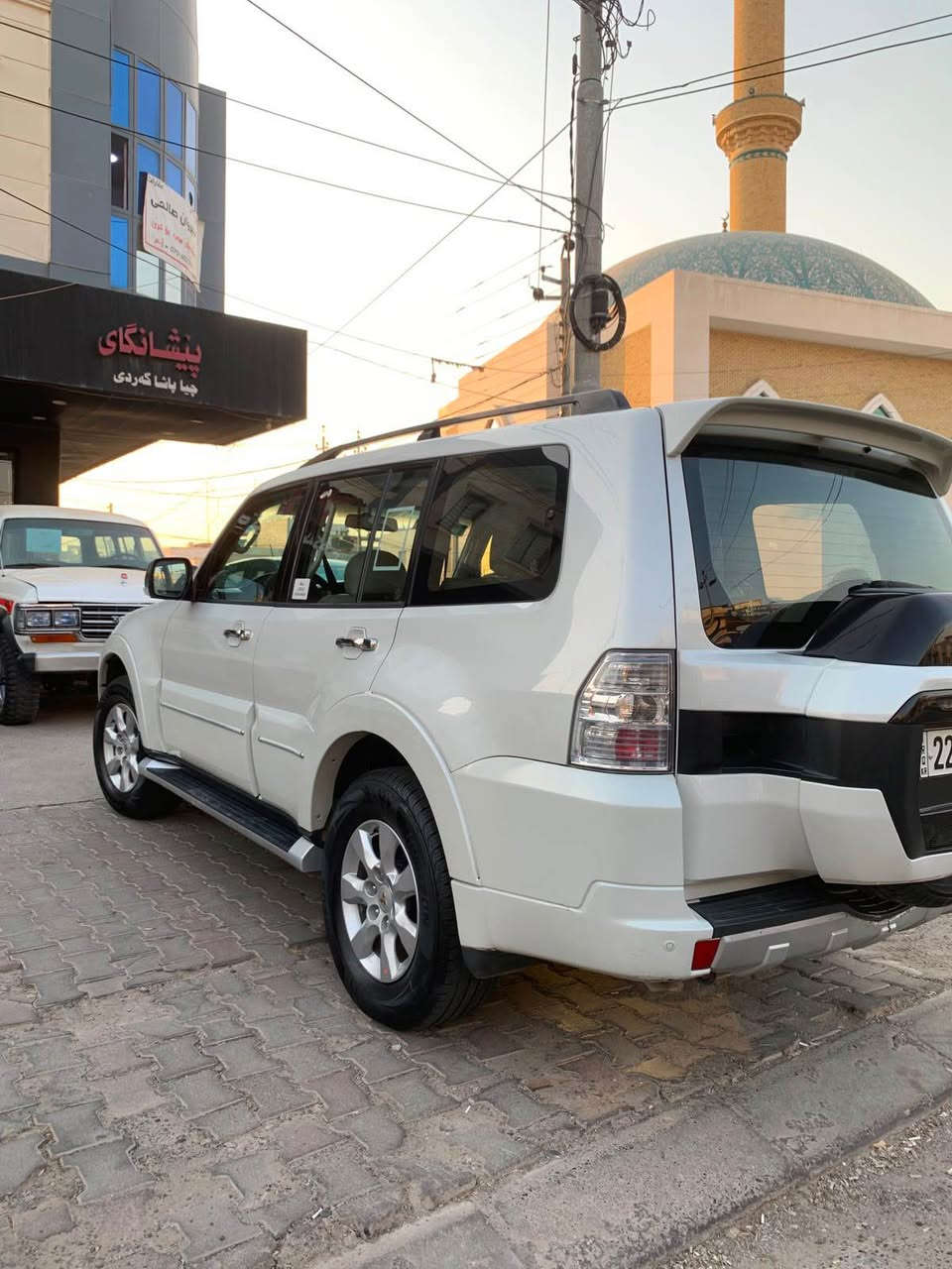 pajero 2019
کوردی/
کۆد/ 529#
مواسەفات/GLS سلایت 
مەکینە / v6 3.5 کراوە  بە شەرت
ڕۆیشتن/ 101.000km
2 بست بویاغە لە چاملغی سایەق بێ ژۆرێ بێ ئێرباگ
ڕقم سنوی نوێیە 2031   
نرخ /  17900$ 
ناونیشان / اربیل 
واتساپ /

***********
***********
***********

عربی /  
باجیرو ۲۰۱۹
مواسفات / GLS سلایت
محرك/ 3.0 v6 مفتوح  بس بشرط 
رقم سنوی جدید ۲۰۳۱ 
شبرین چاملغ امامی. بدون داخل بدون ئیرباگ 

سعر /  ۱۷۹ ورقە
عنوان /erbil  
واتساب/

***********
***********
*********** أربيل, العراق

نص مكتوب في الصور:
- #529
