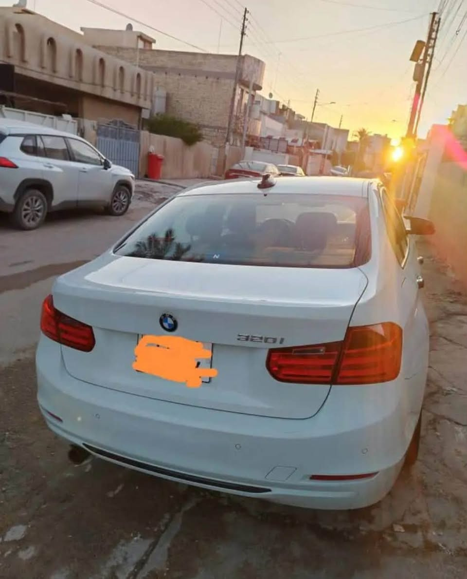 لمعرفة السعر:: اترك تعليق يصلك السعر تلقائياً 💵💵

Bmw 320i 2014
رقم بغداد هزة وسنوية جديدة
استيراد خاص خليجي ماشية ١٦١ الف قابلة للزيادة 
كير ومحرك وكهربائيات على وضع الشركة مكفولة
الهيكل الخارجي البدي مكفول من الصبغ فقط بارد اصبعين بالجاملغ الخلفي للسايق ورصعة بالهلال لنفس الجاملغ
٤ انظمة قيادة ( ايكو برو, كومفورت, سبورت, سبورت بلص)
كشن تدفئة
ليد نهاري
بروجكتر 
إطفاء ذاتي 
كشن قماش كابوي رياضي 
مانع تزحلق 
سيدي اواكس بلوتوث 
ماسحة جام تلقائي 
مكان السيارة بغداد حي الجهاد 

للاستفسار الاتصال على الرقم
***********

