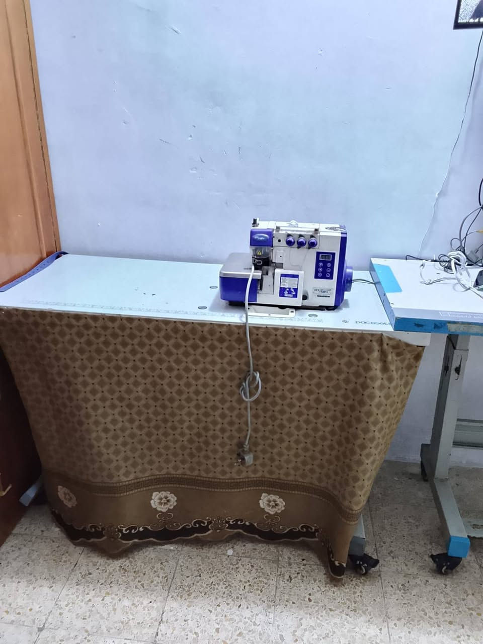 سلام عليكم غراض للبيع كلمن وسعرة عنوان بغداد التواصل فقط واتساب ***********
