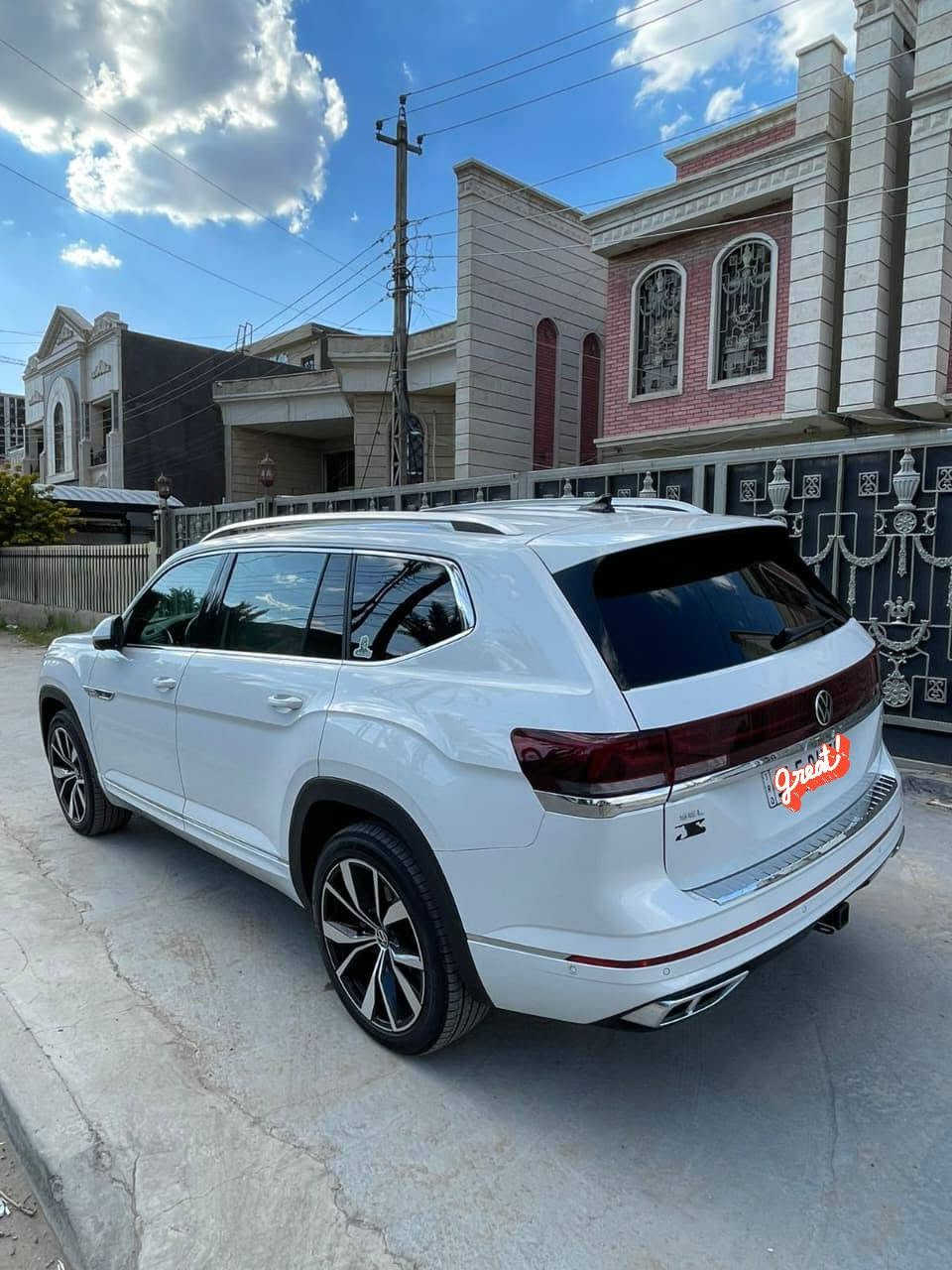 السلام عليكم ورحمة الله وبركاتة 

VolKswagen  Atlas SEL Premium R_Line  2024

عداد المسافة : 29000 الف مایل 

ضرر : فقط جاملغ وشويه بنيد بدون داخل شرط فحص

ارباك ضارب 

دعامیە مبدل بلاد شريكا 

اعلی المواصفات  atlas 1/1 :

سقف بانوراما

داتاشو 

بصمة تشغيل

بصمة أبواب

تشغيل عن بعد (Remote Start)

صندوق شفط كهربائي

رادار أمامي (تحديد مسار)

رادار جانبي (نقاط عمياء)

رادار خلفي (تحذير من الاصطدام)

كاميرات محيطية 360°

سستم سماعات FENDER

تحكم وضعيات القيادة Drive Modes 

اوتو بارك Auto Park

تبريد مركزي لمس

كشنات ميموري

اناره محيطيه اكثر من 40 لون

كشنات جلد

کشن تدفئة و تبرید

هاند بريك بصمة

Android Auto 

Apple Car Play 

مانع انزلاق+ABS

شاشة كبيرة لمس

حساسات خلفية+ كاميرا 

تحكمات استيرن

اوتو ستارت Auto start 

اوتو ستوب Auto Stop

السياره  رقم بغداد بااسمي

مكان: بغداد 

رقم:  ***********

سعر صور حادث خاص
