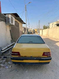 بيجو 405 موديل 12 سياره نوع معمره بيبان ومكينه وكير جديد كهربائيات كله...
