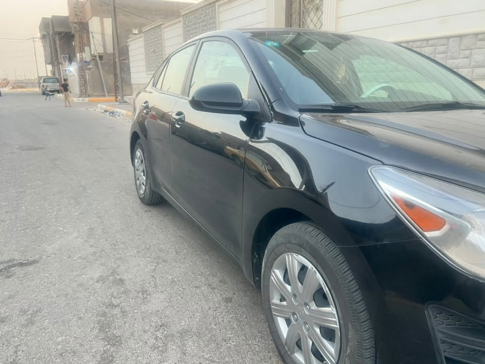 كيا ريو موديل 2023 مرقم مثنى معوقين ماشيه 38 وكاله عامه انطيك  بيه بارد بجاملغ فقط كفاله باقي سياره  السعر 110 وبيه مجال رقم الهاتف ***********
