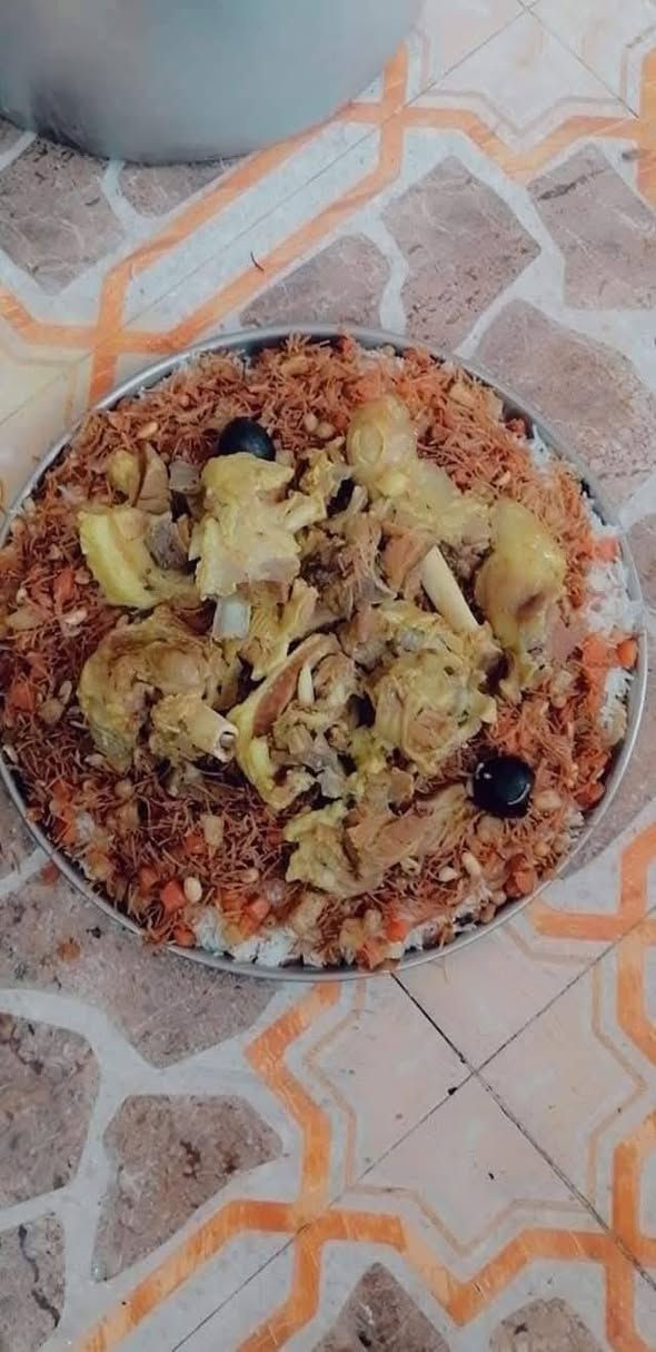 سلام عليكم يوجد لدينا الأنواع الاكلات 
مستعدين لتجهيز كافة طلبيات والمناسبات وجبة  وغدا وعشاء 
للاستفسار مراسلة الخاص او اتصال على الارقام التالية 
***********
يوجد خدمة توصيل 
ونرفع منشور بكلمة يا الله يا رزاق 
الله يرزقكم ويرزقنا
