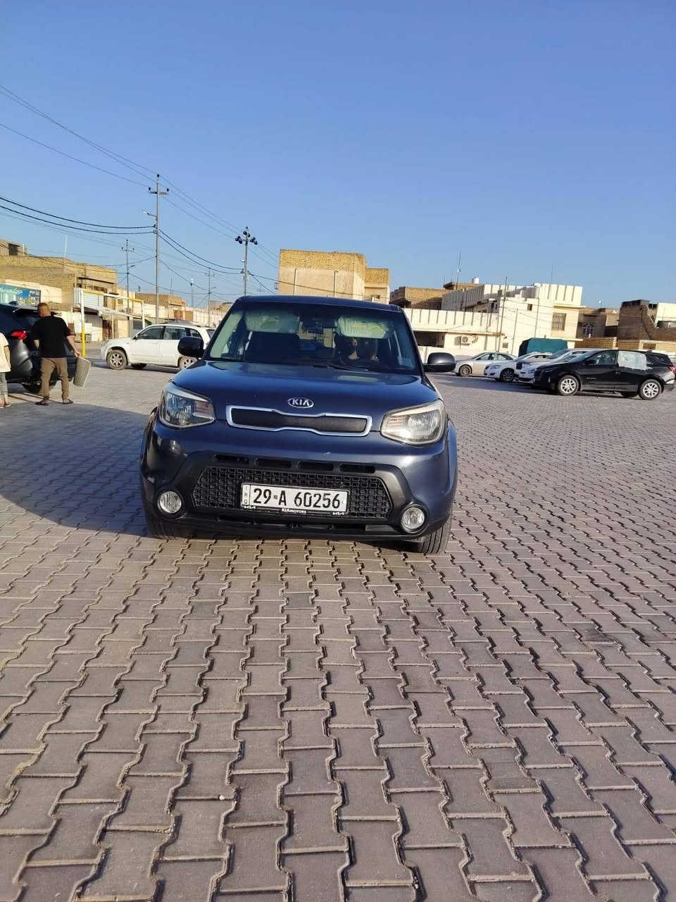 صول ٢٠١٦ أمريكي محرك ٢٠٠٠ محرك كير خير من الله
بأسمي تحويل ثاني
تبريد ثلج غرفتها كلش نظيفة
بانزين بس محسن
سعر ١١٠ وبيها مجال للاستفسار الاتصال على الرقم *********** عنوان كوت داموك
