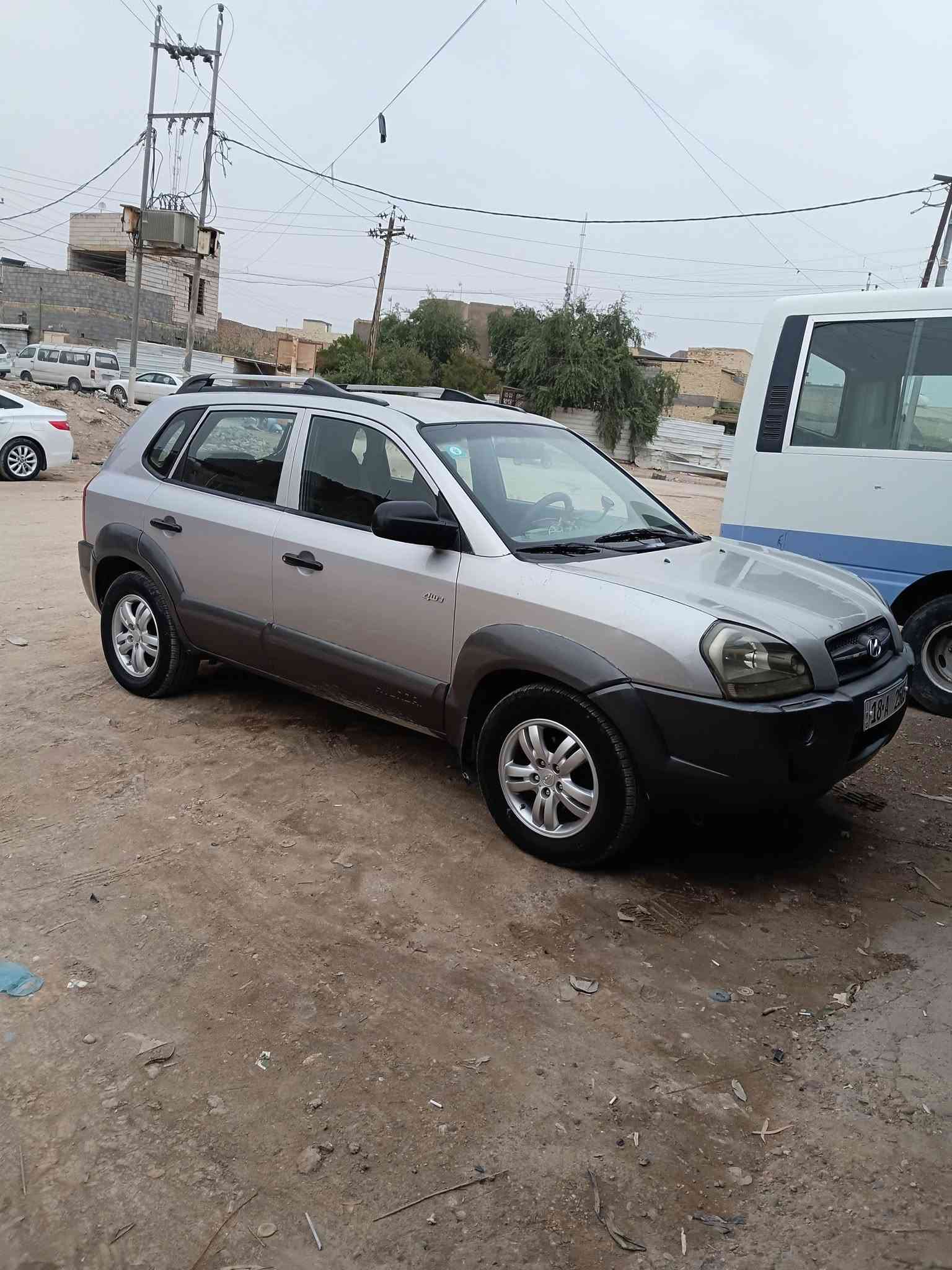 توسان ٢٠٠٦ • مكينة ٢٠٠٠ • رقم بابل