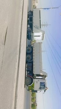 شاحنة