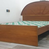 تخت نفرين • ١٫٥×٢م • مستعمل