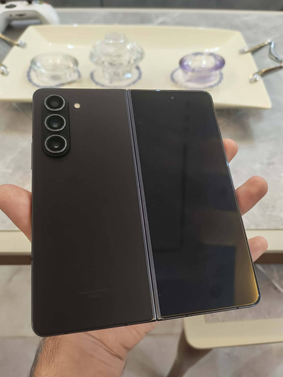 تحية طيبة
سامسونغ زت فولد خمسة - Samsung Zfold 5 

512 غيغا بايت
مكفول كفالة عامة غير مفتوح بشرط الفحص
زلغة وحدة ما بيه 

-السعر 790 الف ومجاله بسيط 

المكان كركوك والتوصيل متوفر لكل المحافظات 

الخاص مفتوح
واتساب او خط ***********

