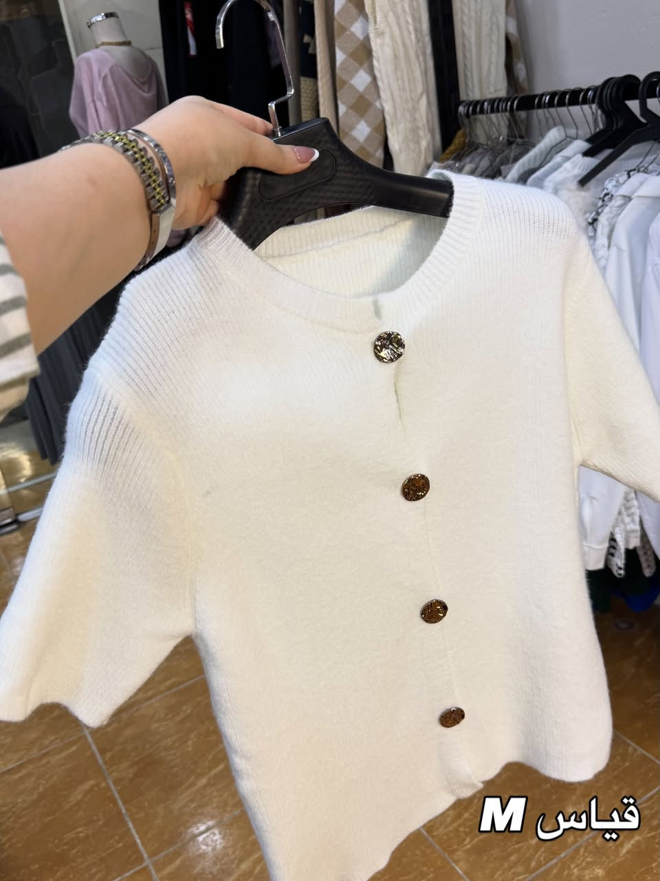 بلوزات شي ان • مقاسات S/M/L/XL • توصيل محافظات