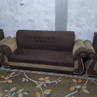 ١٠ مقاعد • نظيف • حي اور