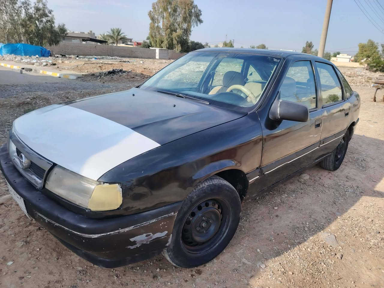 السلام عليكم سيارة اوبل حجم16للبيع رقم ديالئ مشروع وطني سعر 22 وبي مجال مكلف بالنشر الشراي يتصل علئ رقم *********** العنوان داقوق
