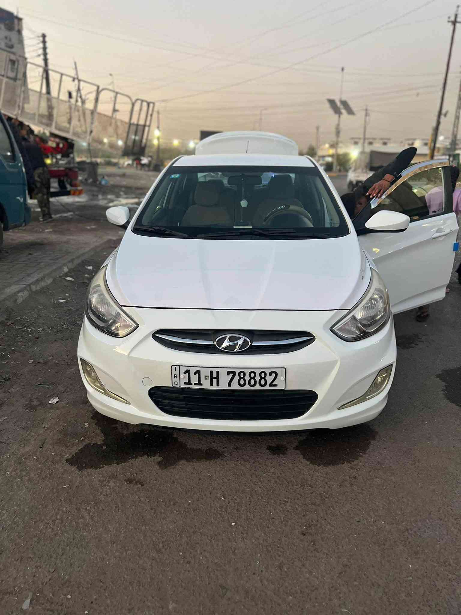 السلام عليكم
اكسنت 2016وارد امريكي 1600 

گير at المرغوب 6 نمر

محرك وكير شرط بدون فتح مملعوب بيهن

تحكم ستيرن 

حادث قطعتين بدون دواخل جاملغ وباب عكس السايق نفسهن مصلحات ومصبوغات كفاله لغود شواصي بشرط

تبريد ثلج 

ويل كب بلادي 

شلشه جبيرة كار بلي

داخل عسلي  

ادامة منظومة البانزين 

باتري ac delco جديد ظمان سنة 

السيارة مناقصهة شي هزه جديده سنويه جديده   

السيارة باسمي تحويل ثاني يوم

السعر 87 وبيهة مجال

***********

مكانها بغداد البنوك
