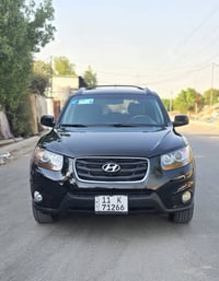 سنتافيا موديل ٢٠١١   ٦ سلندر وارد امريكي بيها هلالات مال جاملغ جهة الي...