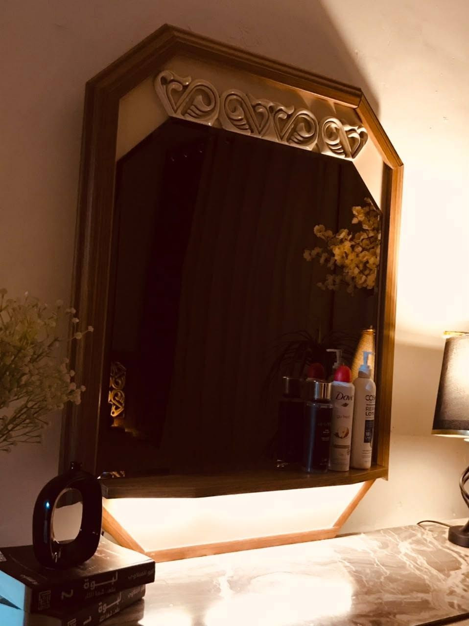غرفة تركيه نظيفه مابيها اي ضرر
الخشب القوي 8 قطع اناره شغاله السرير مخزن الشازلون مخزن للاستفسار خاص
