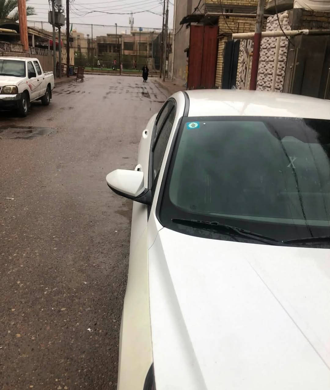 ***********

 هيونداي النترا   ELANTRA 

 موديل ٢٠٢٢       

رقم بغداد دولي  نفاذ سنويه ٢٠٢٩

ماشية ٥٥ كم

   للون ابيض صدفي 

 السيارة حادثها جاملغ وبنيد بدون دواخل 

لدنهاري  LED 

انظمت ترحيب

حجم المحرك2000

الجنطه بصمه

تبريد ثلج 

المري قابلة للطي 

رادر بلمرايا 

تحكم مقود جهتان 

المودات

الاوامر الصوتية 

شاشة  حجم كبير

كاميرا دوارة 

٣ بصمات 

دشبول متصل 

‼️السيارة جاملغ ايمن صبغ فقط  ‼️
