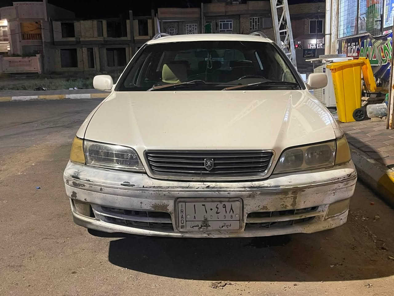 مارك ستيشن موديل 2000 محرك 3000 كامري سيارة جاهزة وترايه حلو تبريد شغال سعر 43 ورقه وبيه مجال للاتصال ***********

