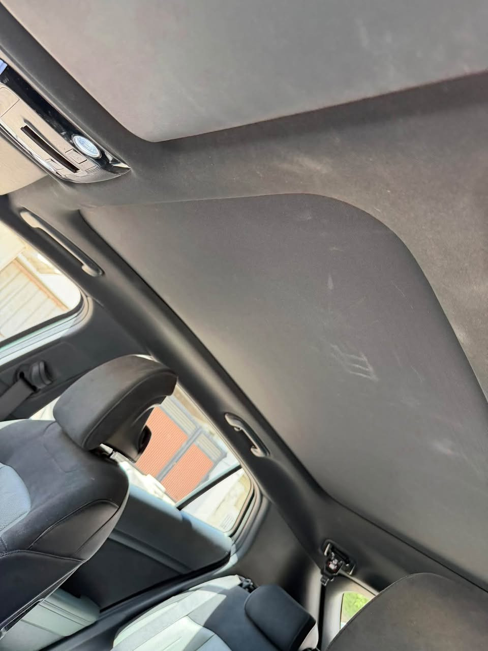 🚘 للبيع Kia Sportage موديل 2024
🎨 اللون: زيتوني مميز
🏷️ الفئة: Black Edition
⚙️ الدفع: أمامي
📍 الممشى: 77 ألف كم
✨ السيارة نظيفة ومرتبة وحالتها ممتازة
🔥 شكل أنيق ومواصفات حلوة

📍 العنوان: بغداد

📞 ***********

💰 السعر والتفاصيل عند الاتصال، والبيع للجادين فقط.
