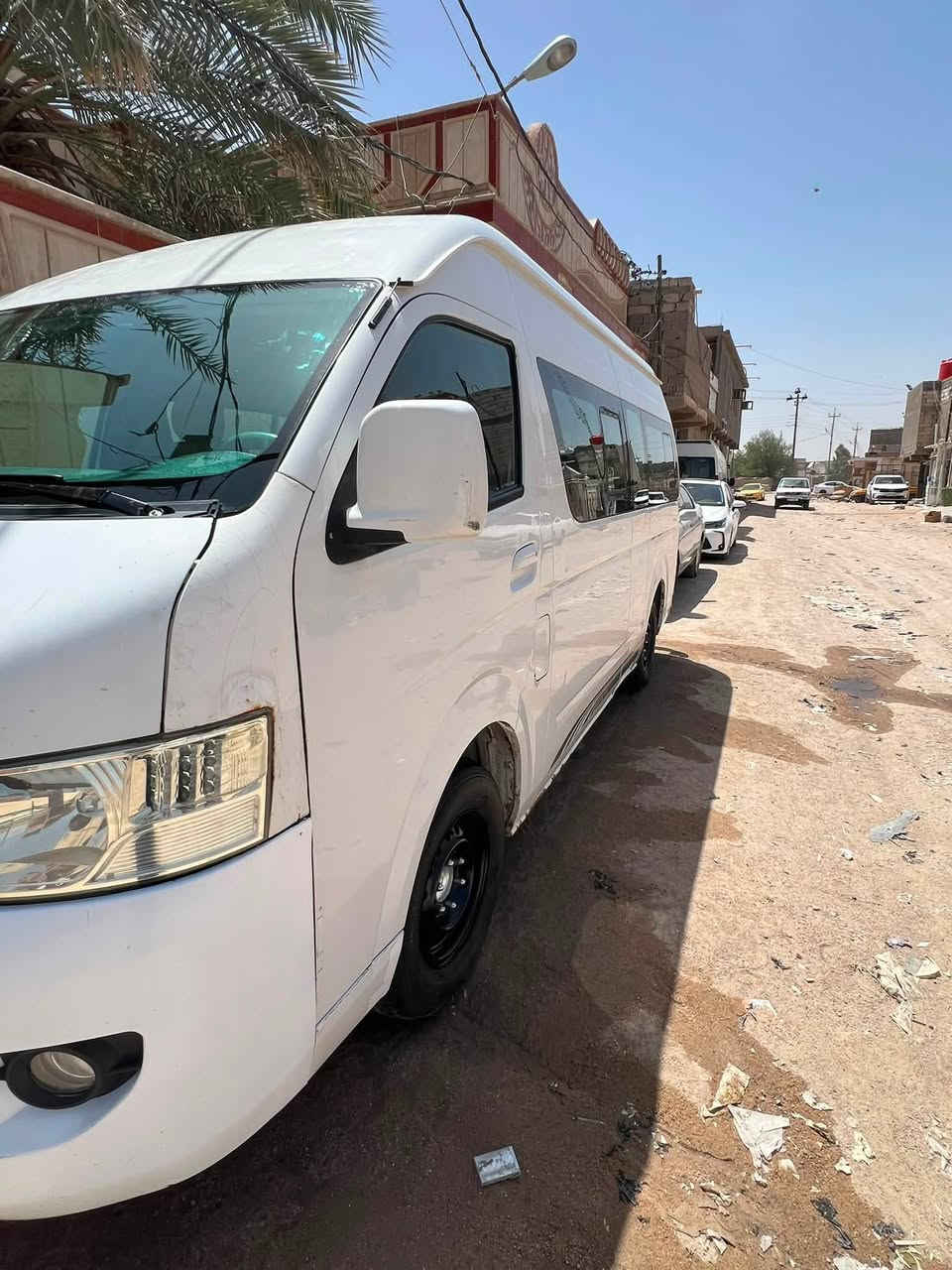 سلام عليكم فتون موديل ١٤ سياره بيها صبغ سيارة تحويل كير مكينة تبريد خير من الله مكان سيارة زبير غير متواجد ع الفيس مكان سيارة زبير سعر مطلوب ٩٥ وبيها مجال 
***********
