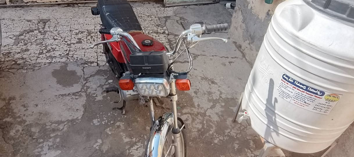 اربعه كير • بدون اوراق • مكينه نضيفه