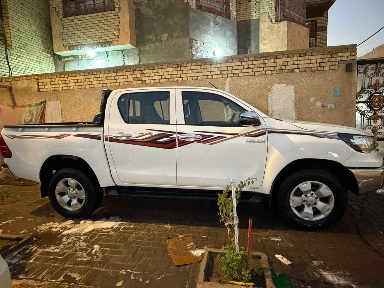 هايلوكس للبيع مديل ٢٠ سياره كاز للاستفسار التواصل على رقم ‭***********‬
