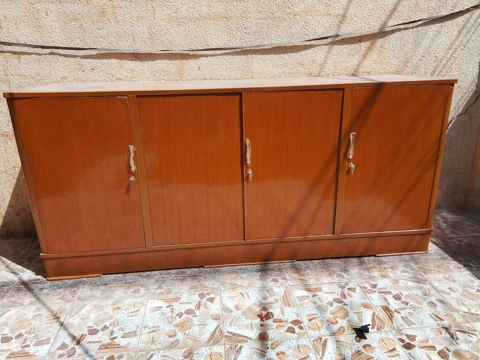 اعلان 🇮🇶كنتور 6باب طابق وربع تزكام درجه اولى چتف جاوي السعر 275+بوفيات العدد 2 السعر الوحده 150تزكام درجه اولى وبيهن مجال ويوجد توصيل داخل النجف الشراي يتصل على الرقم *********** بيع سريع فقط شراي يتصل اسوالف ماريد على باب الله احنه النجف, العراق
