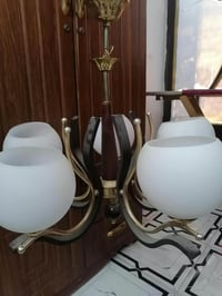 ثريات مستعمله • عدد 2 • LED اقتصادي