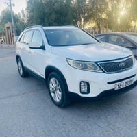 سورنتو • مكينة 2400 • ٧ راكب