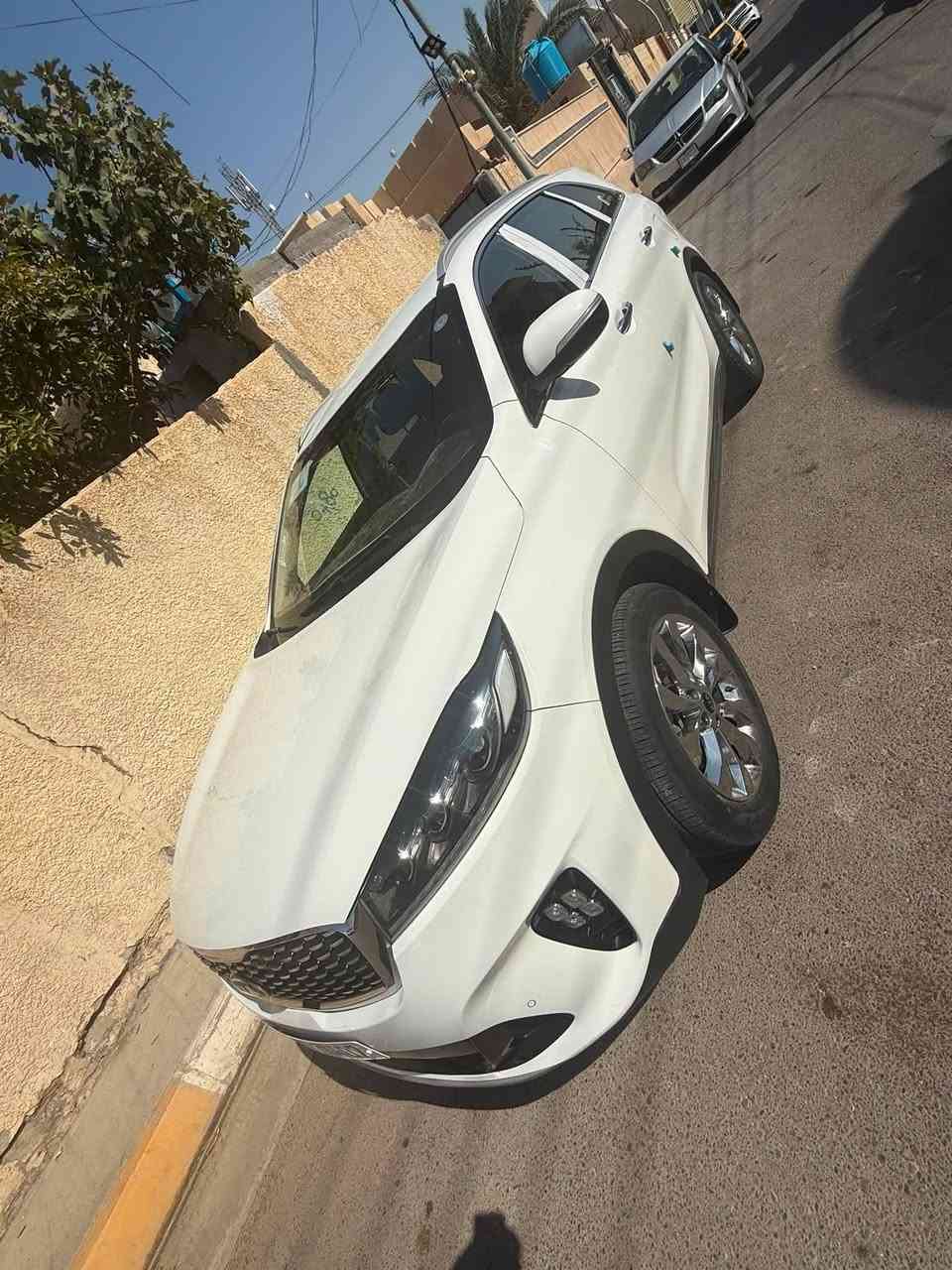 🔱سورنتو ٢٠١٩ خليجي
رقم بغداد مشروع وطني / انكليزي

🛑 لون ابيض 
⭕️ سلندر ٧ راكب 
⭕️فوووووول مواصفات بدون فتحة 
⭕️بصمتين: تشغيل وتقفيل 
⭕️بردات خلفية اصلية 
⭕️الباب الخلفي كهربا
⭕️نظام ايكو ادرايف 
⭕️كشنات جلد اصلي لونين
⭕️كشنات ٢ كهرباء
⭕️شاشة كبيرة اندرويد 
⭕️جي : بي: اس : خرائط طرق 
⭕️كامرة خلفية
⭕️حساس امامي وخلفي 
⭕️مري شفط مع القفل 
⭕️تحكم استيرن فول 
⭕️حاكية : ابلوتوث: اوكس 
⭕️كيجات السرعة زئبقية 
⭕️شاشة الدشبول الكترونية 
⭕️نظام ايكو درايف 
⭕️نظام سبورت ورياضي وعادي 
⭕️تبريد ابيانو لمس 
⭕️تبريد ٣ قطع ثلج 
⭕️اضواء ترحيب بليدات 
⭕️علامة سورنتو بلدوسة 
⭕️لد امامي وخلفي 
⭕️لايت زنون اصلي 
⭕️اشاير بلمري 
⭕️يدات نيكل اصلي 
⭕️ويل اكروم ١٩
⭕️تخم تاير جديد لك 
⭕️ماشية ١١٥ اصلي 
⚠️كير ومكينة وصدر وحدادية وتبريد كفالة عامة 
بدون ضربة وتبديل  وبارد  
🔱سيارة جديدة ومال بيت مابية اي نقص 🔱
كتلوكات الشركة موجودات البصمة الثانية ممستخدمة 
الرقم الدولي الجديد  هزة جديدة  سنوية جديدة بسمي 

السعر ( ٢٧.٠٠٠) سبعة وعشرون الف دولار ⚠️

رقم هاتـف : *********** 
مكان السيارة ( الانبار - الفلوجة )
